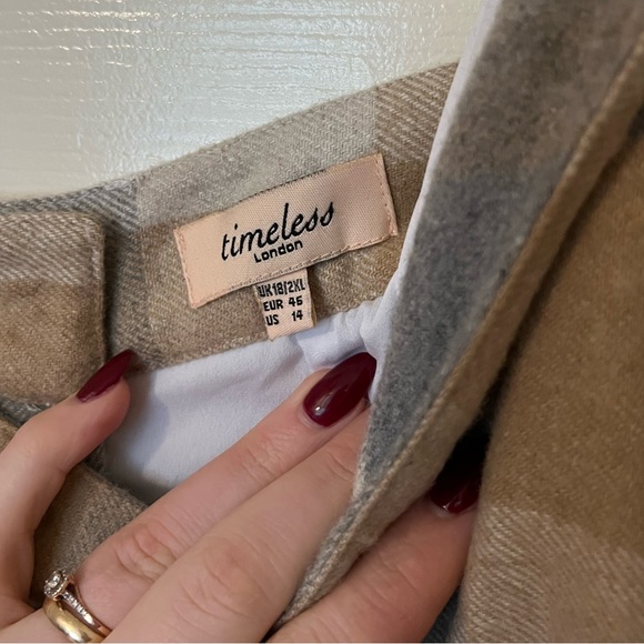 Timeless London Sophie Light Brown Check Swing Skirt in 2xl - Picture 5 of 5